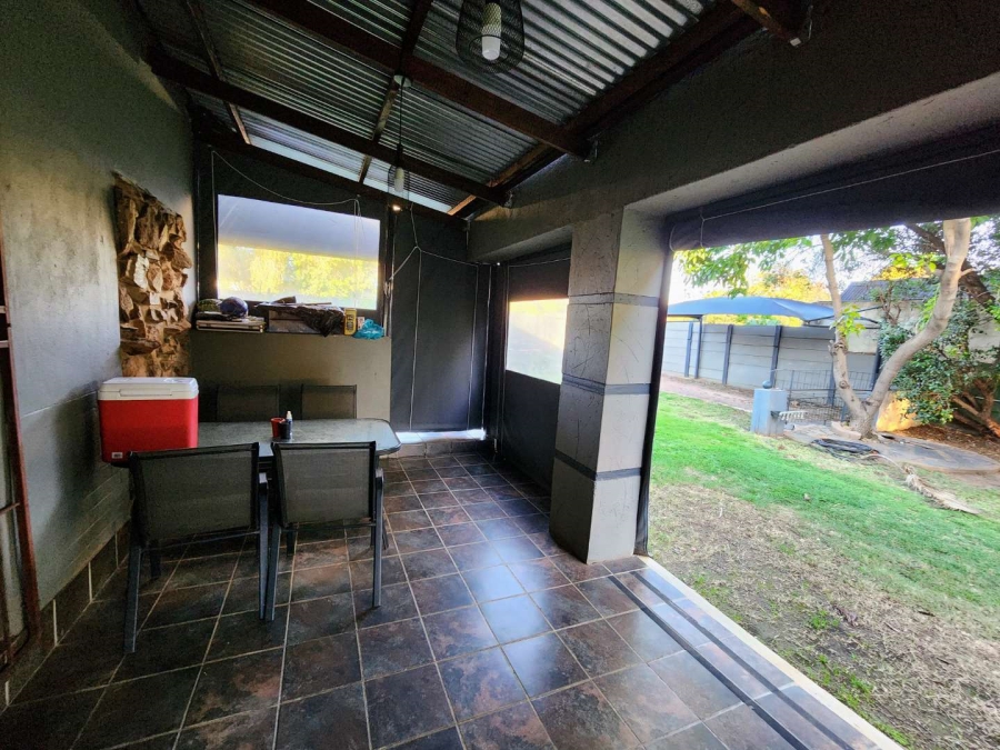 4 Bedroom Property for Sale in Villieria Gauteng