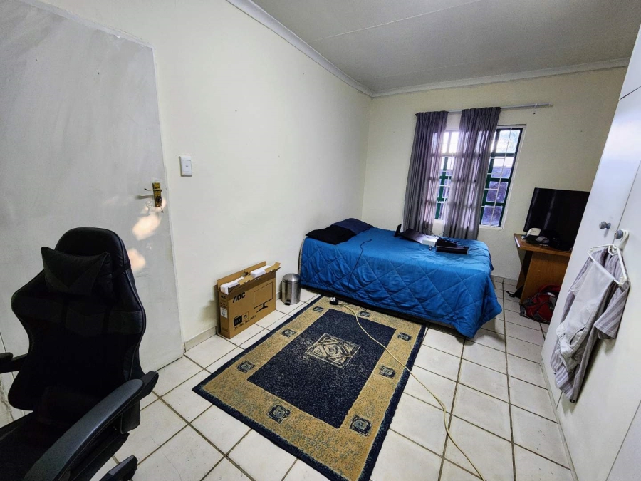 4 Bedroom Property for Sale in Villieria Gauteng
