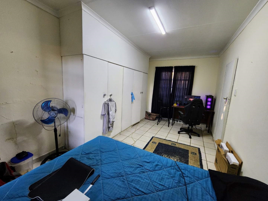 4 Bedroom Property for Sale in Villieria Gauteng