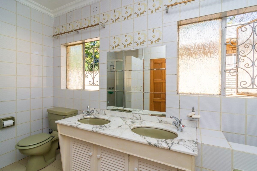 4 Bedroom Property for Sale in Noordheuwel Gauteng