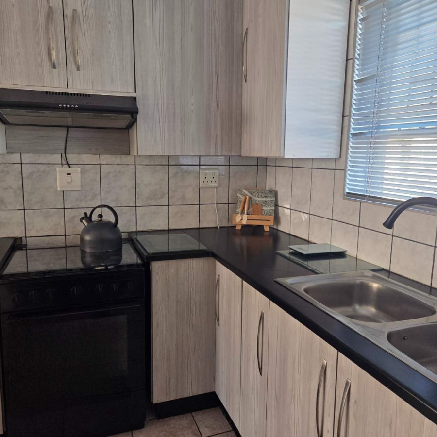 3 Bedroom Property for Sale in Verwoerdpark Gauteng