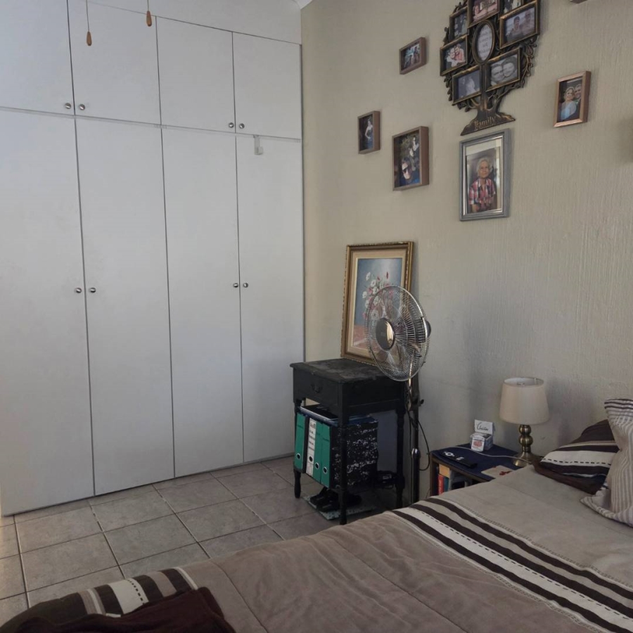 3 Bedroom Property for Sale in Verwoerdpark Gauteng
