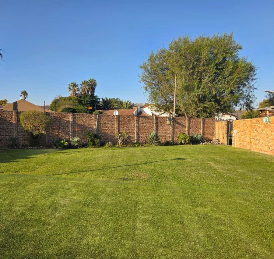 3 Bedroom Property for Sale in Verwoerdpark Gauteng