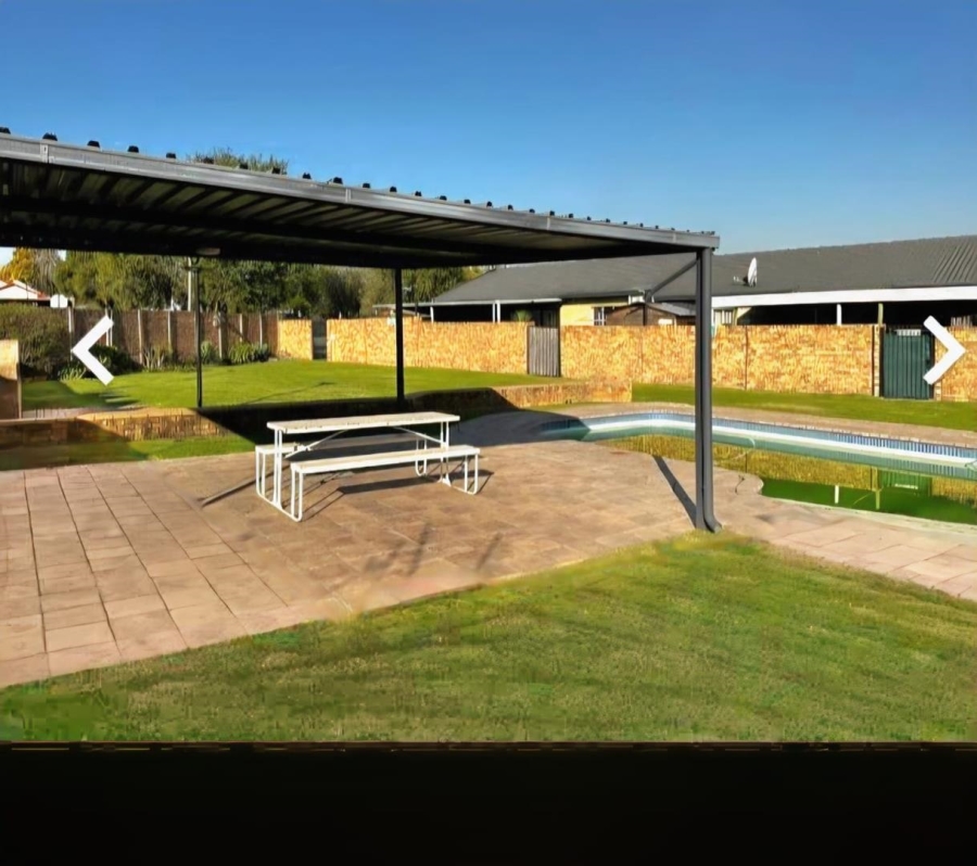 3 Bedroom Property for Sale in Verwoerdpark Gauteng