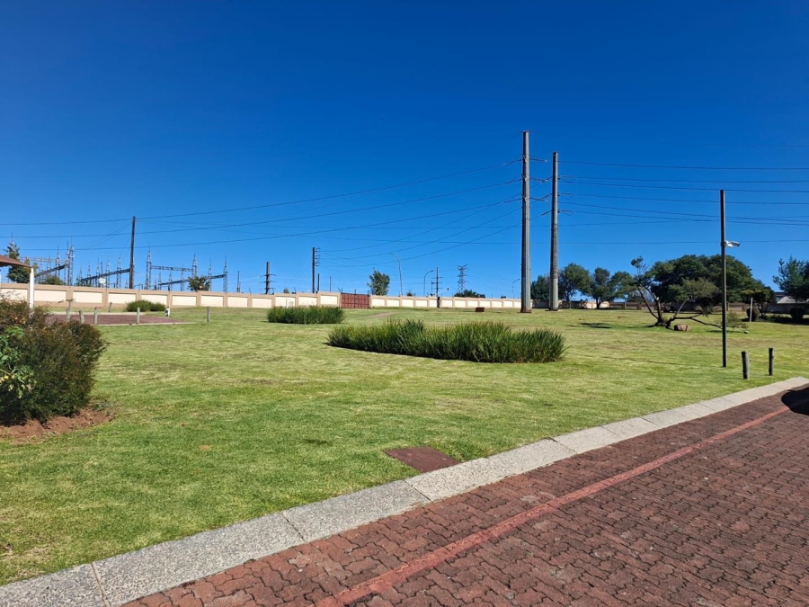 2 Bedroom Property for Sale in Mondeor Gauteng