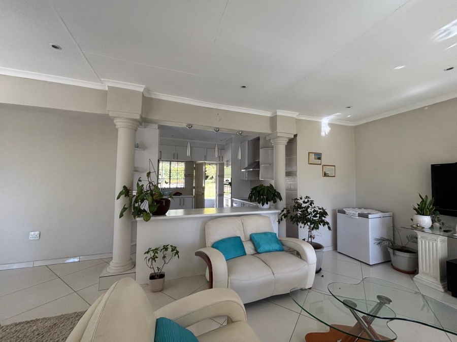 3 Bedroom Property for Sale in Mondeor Gauteng