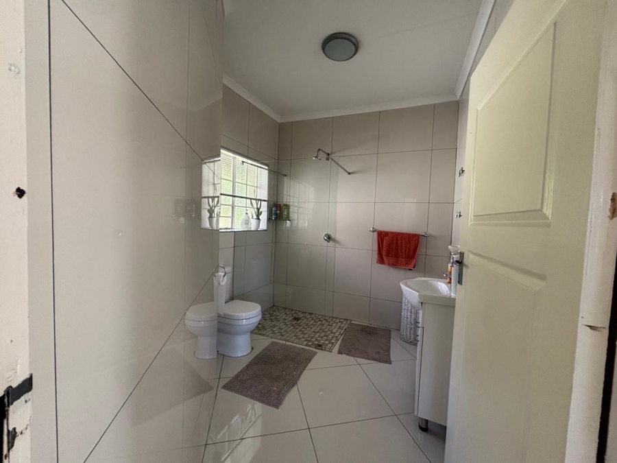 3 Bedroom Property for Sale in Mondeor Gauteng