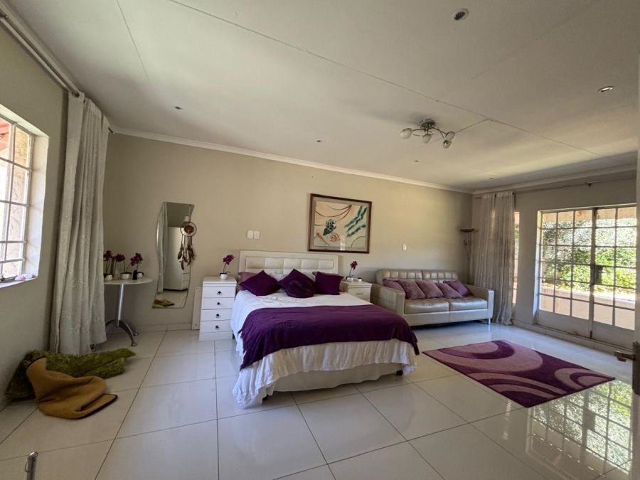 3 Bedroom Property for Sale in Mondeor Gauteng