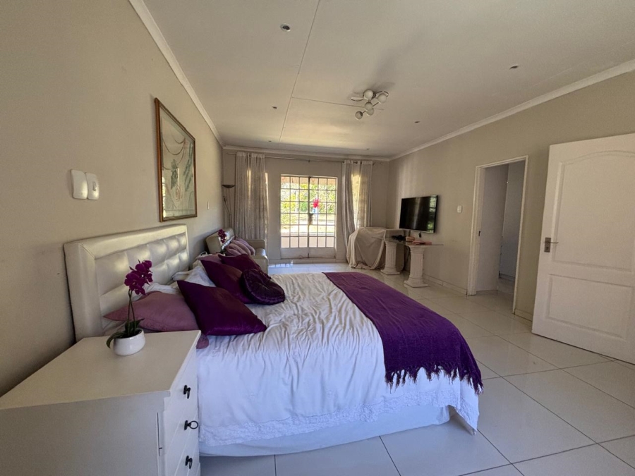 3 Bedroom Property for Sale in Mondeor Gauteng