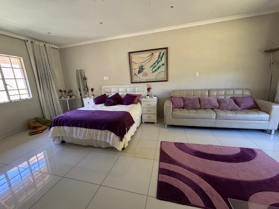 3 Bedroom Property for Sale in Mondeor Gauteng