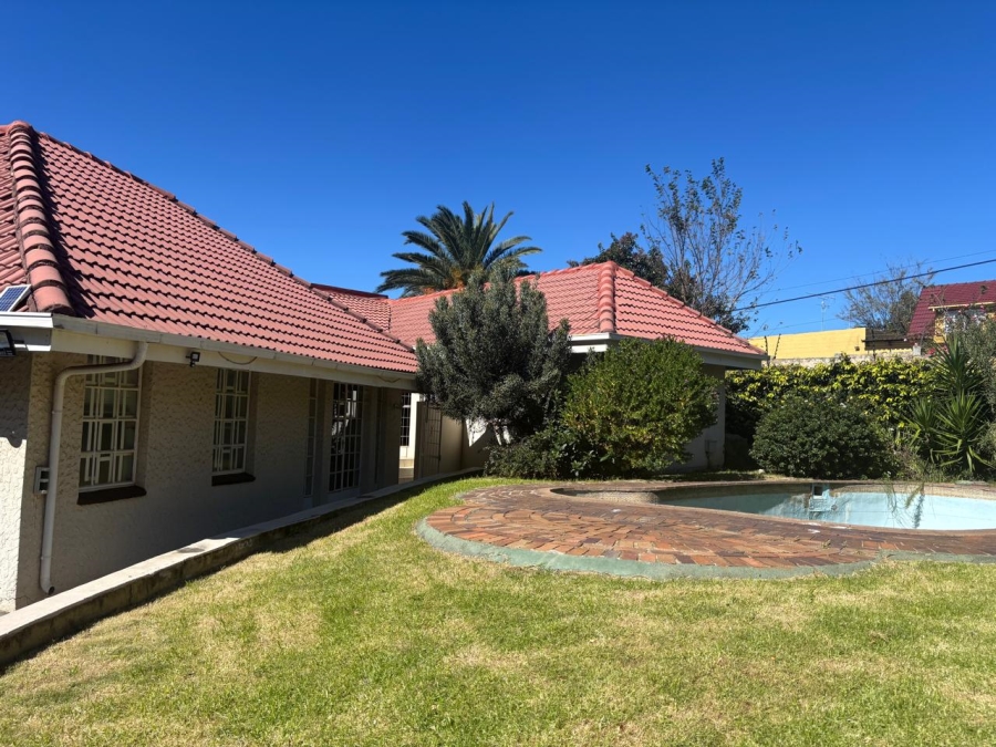 3 Bedroom Property for Sale in Mondeor Gauteng