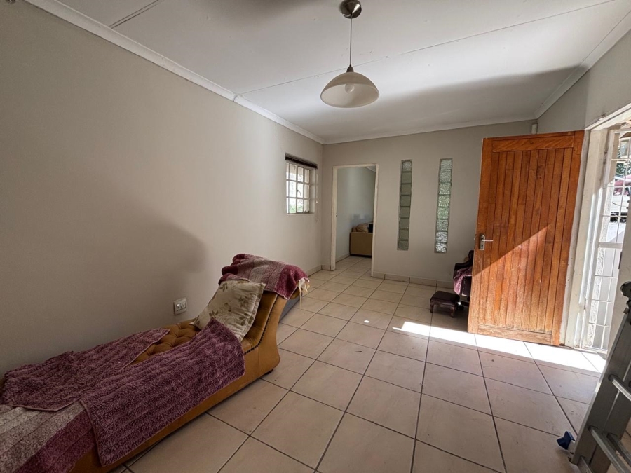 3 Bedroom Property for Sale in Mondeor Gauteng