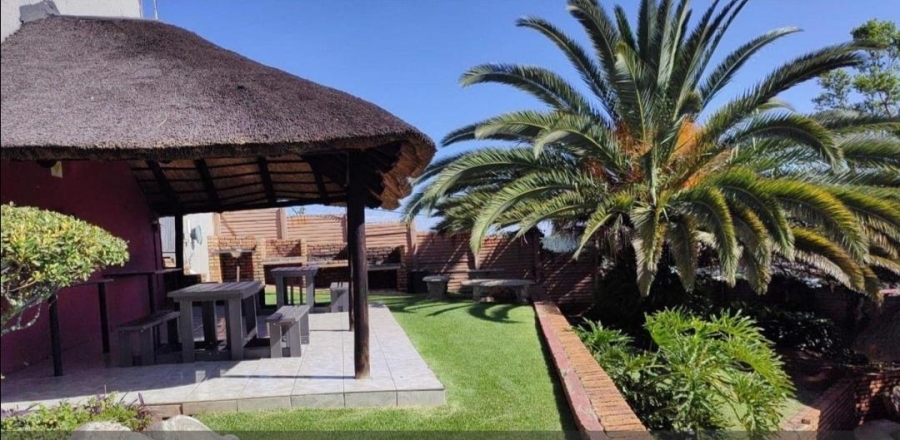 3 Bedroom Property for Sale in Ridgeway Gauteng