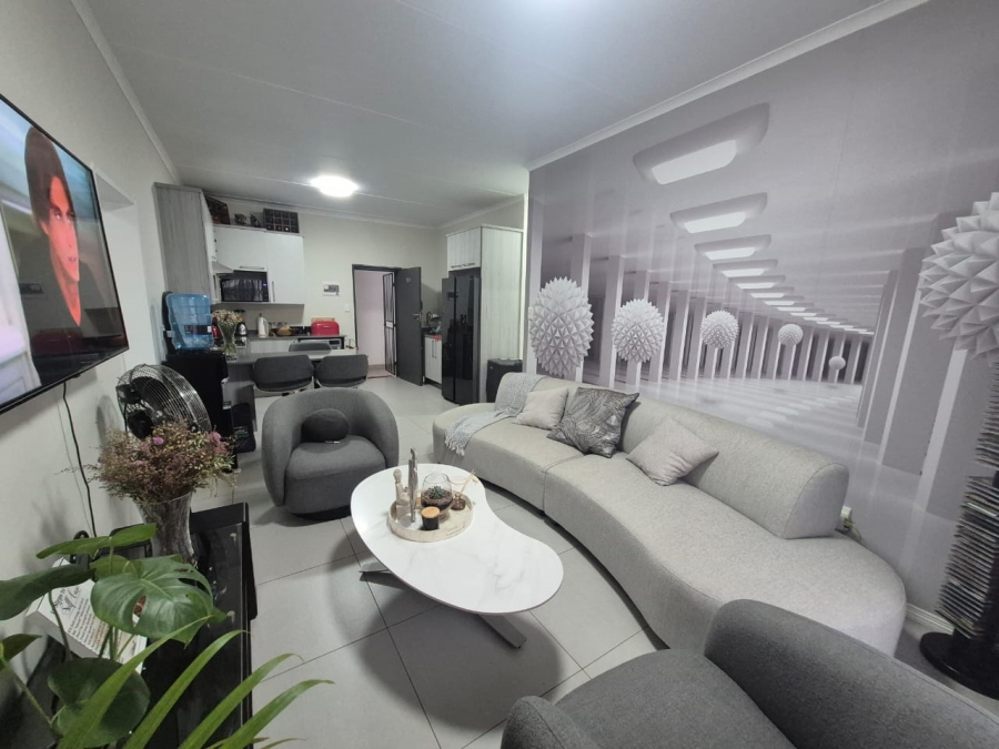 To Let 2 Bedroom Property for Rent in Carlswald Gauteng