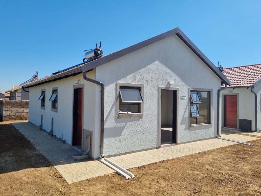 2 Bedroom Property for Sale in Weltevreden A H Gauteng