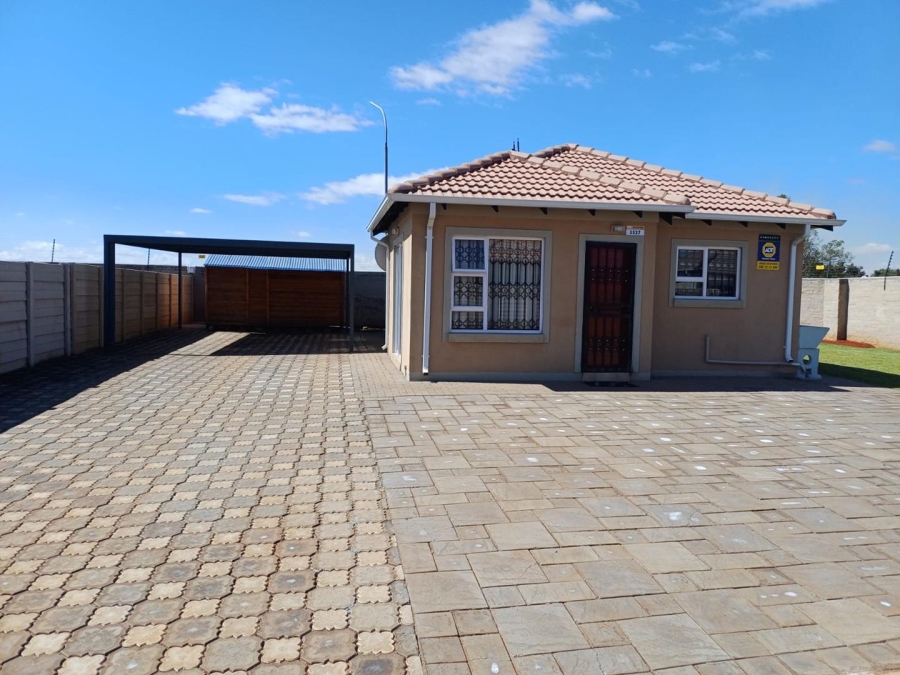 2 Bedroom Property for Sale in Weltevreden A H Gauteng