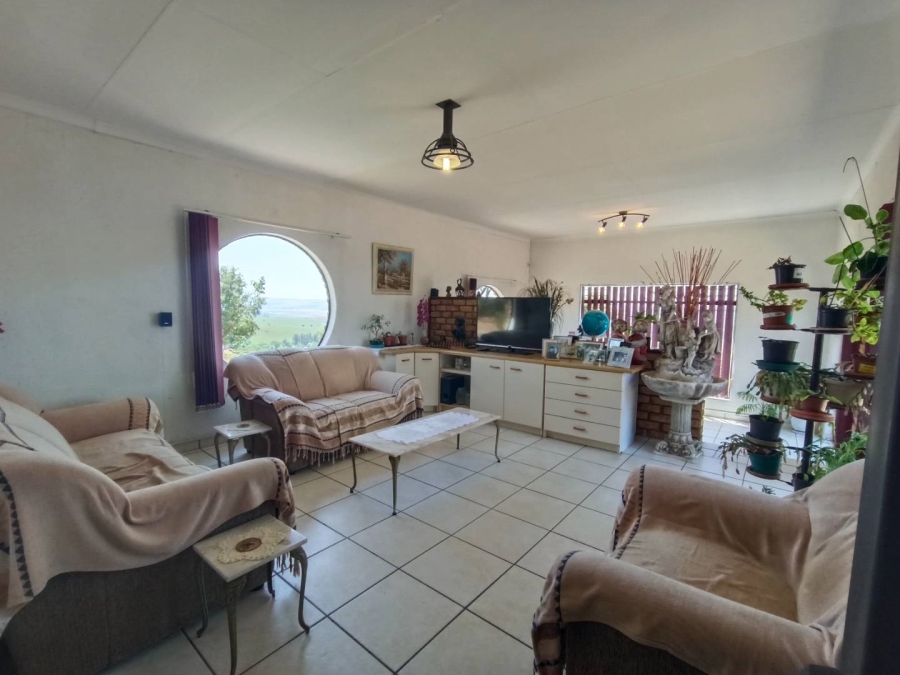 3 Bedroom Property for Sale in Blue Saddle Ranches Gauteng