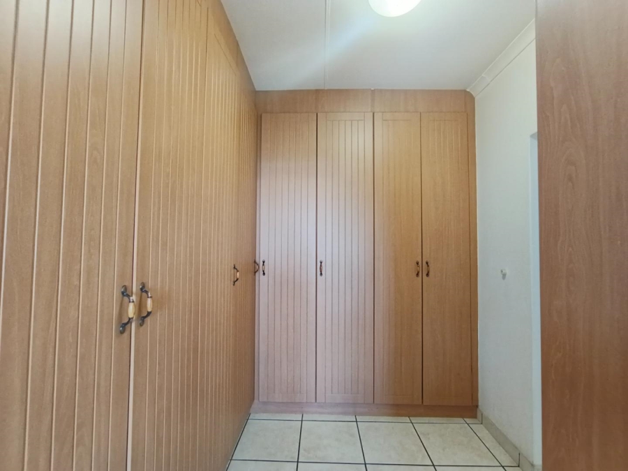3 Bedroom Property for Sale in Blue Saddle Ranches Gauteng