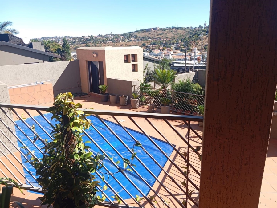 4 Bedroom Property for Sale in Bassonia Gauteng