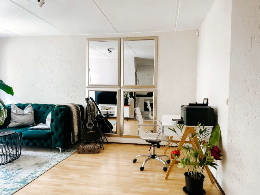 1 Bedroom Property for Sale in Morningside Gauteng