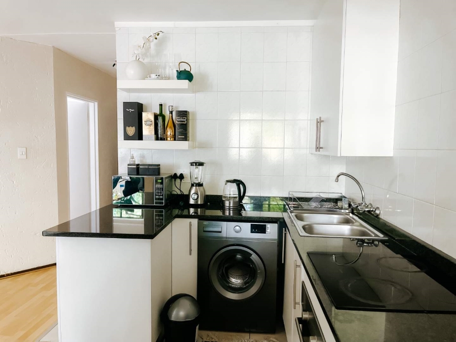 1 Bedroom Property for Sale in Morningside Gauteng