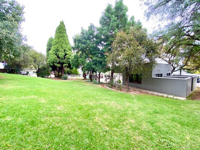 1 Bedroom Property for Sale in Morningside Gauteng