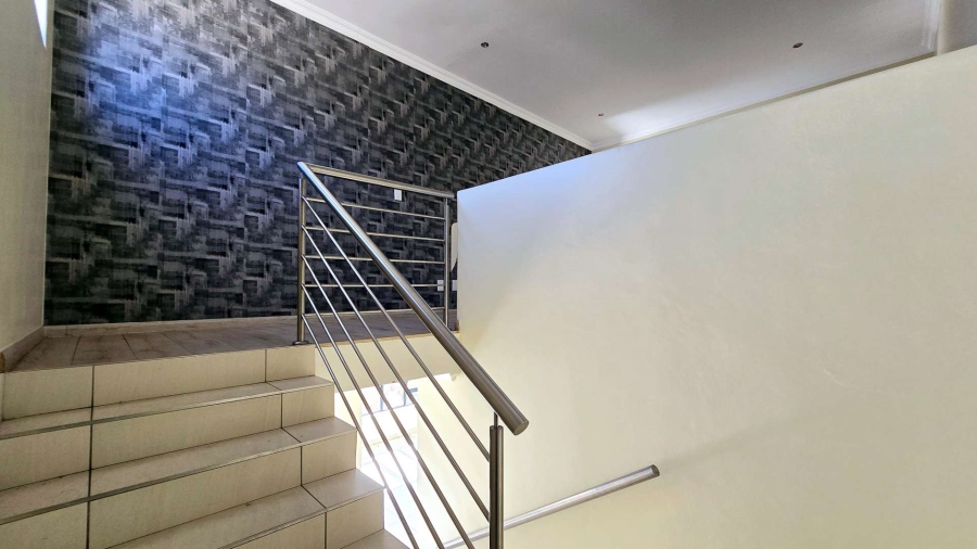 3 Bedroom Property for Sale in Olympus Gauteng