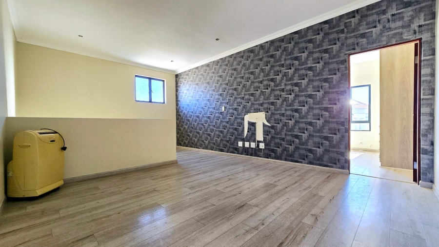 3 Bedroom Property for Sale in Olympus Gauteng