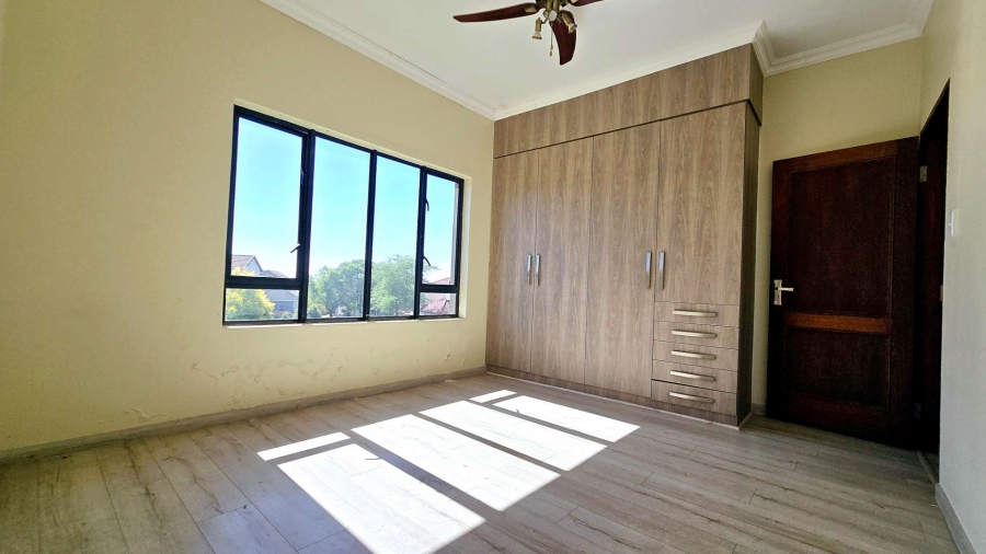 3 Bedroom Property for Sale in Olympus Gauteng