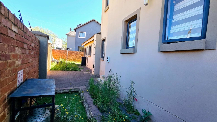 3 Bedroom Property for Sale in Olympus Gauteng