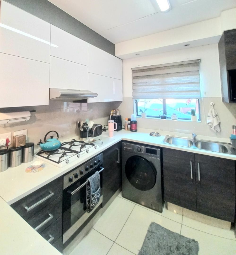3 Bedroom Property for Sale in Eveleigh Gauteng
