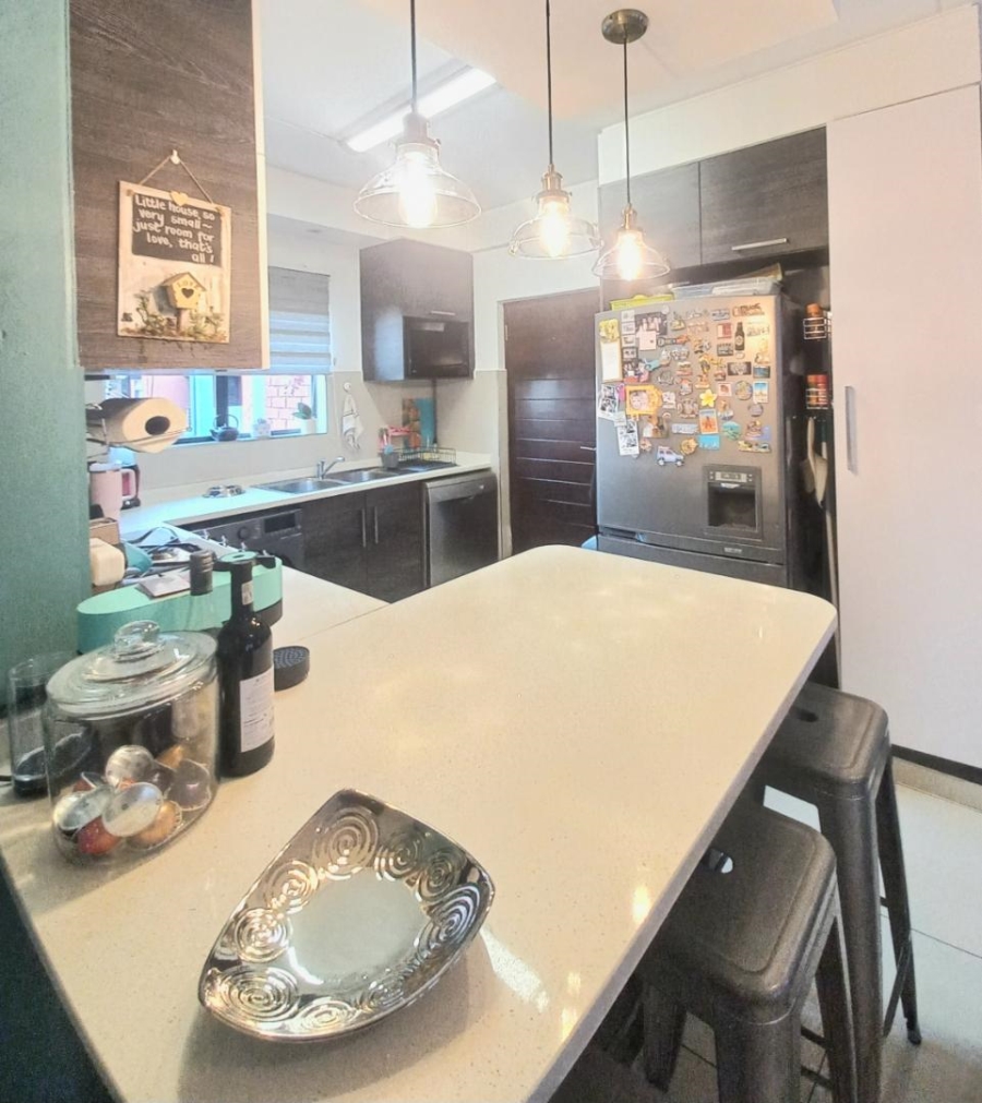 3 Bedroom Property for Sale in Eveleigh Gauteng