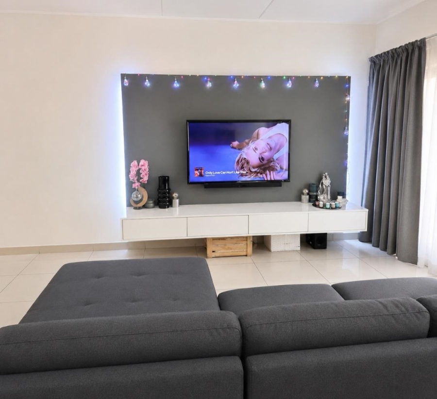 3 Bedroom Property for Sale in Eveleigh Gauteng