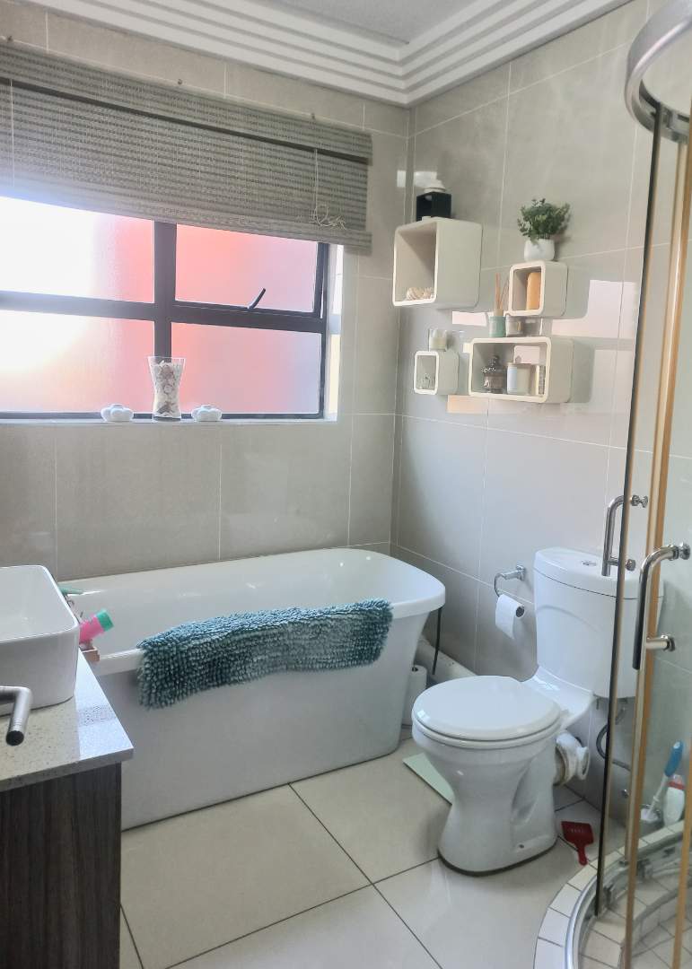 3 Bedroom Property for Sale in Eveleigh Gauteng