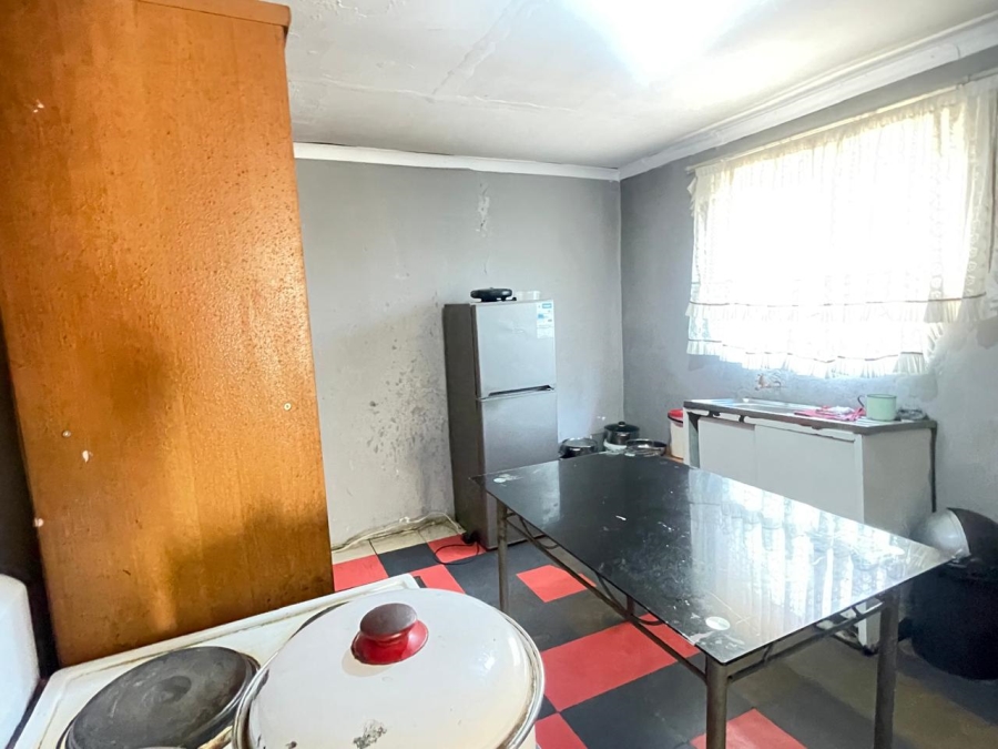 2 Bedroom Property for Sale in Tokoza Gauteng