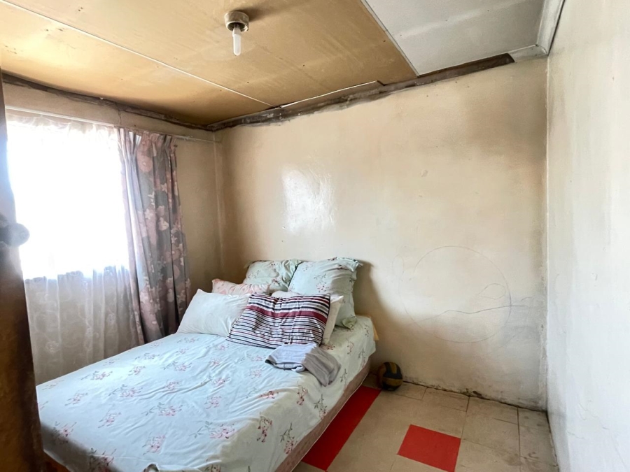 2 Bedroom Property for Sale in Tokoza Gauteng