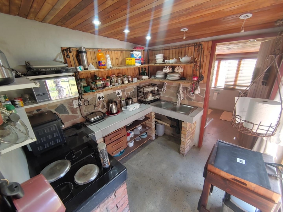 10 Bedroom Property for Sale in Homelands Gauteng