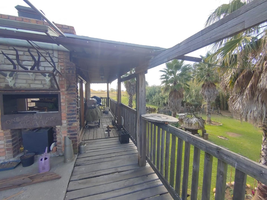 10 Bedroom Property for Sale in Homelands Gauteng