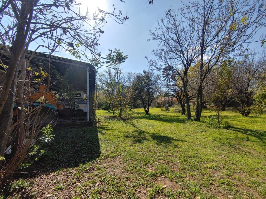 10 Bedroom Property for Sale in Homelands Gauteng