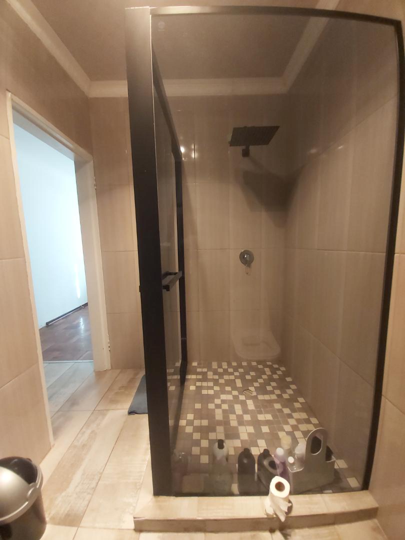 5 Bedroom Property for Sale in Bakerton Gauteng