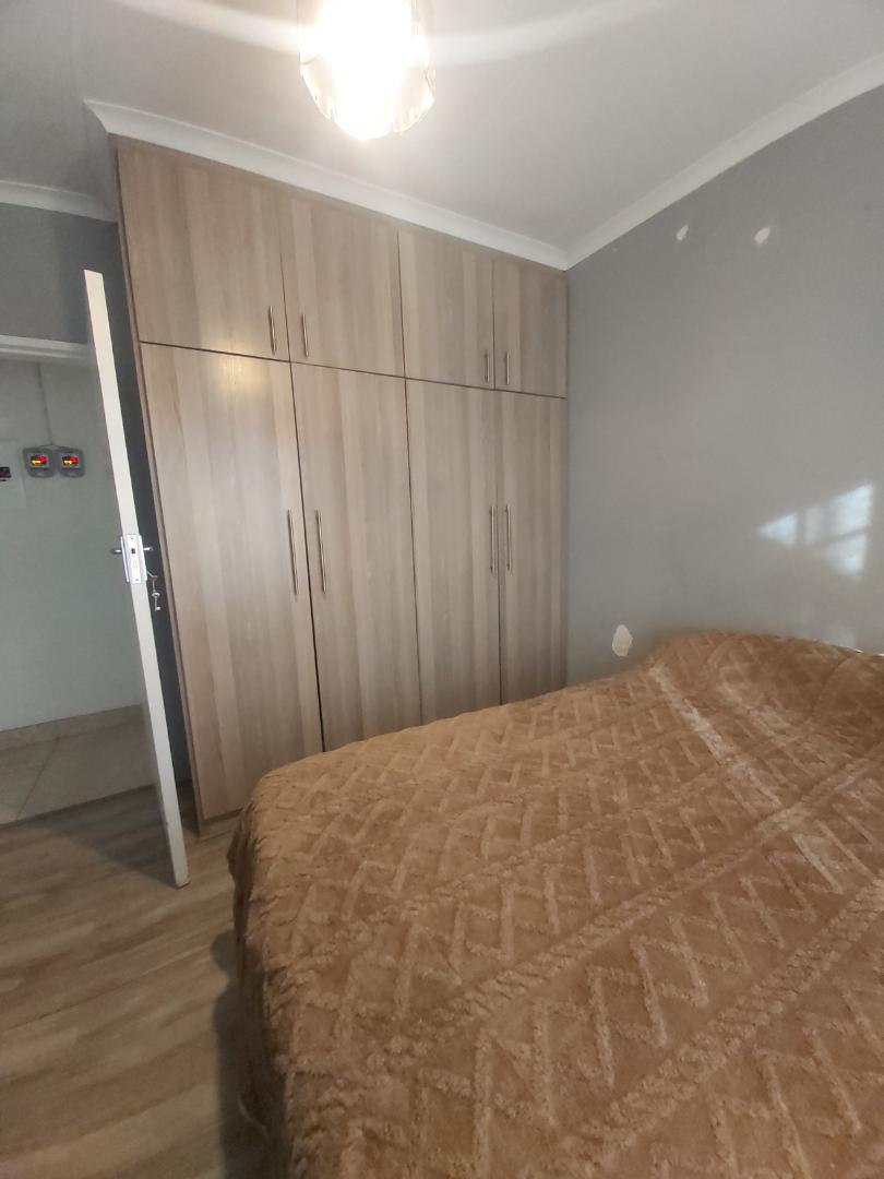 5 Bedroom Property for Sale in Bakerton Gauteng