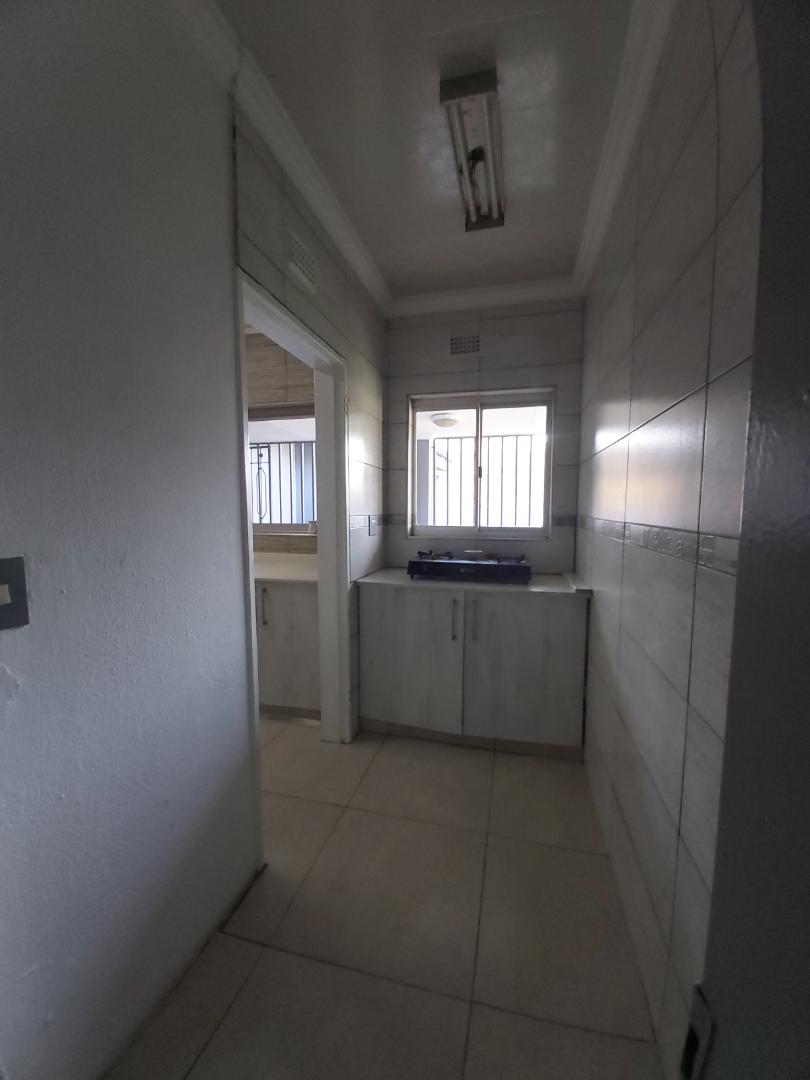 5 Bedroom Property for Sale in Bakerton Gauteng