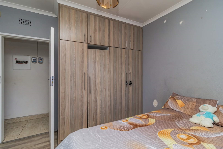 5 Bedroom Property for Sale in Bakerton Gauteng