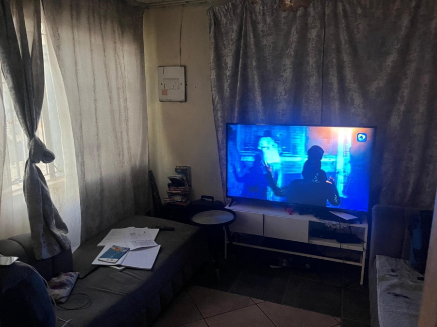 2 Bedroom Property for Sale in Mamelodi Gauteng