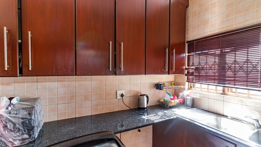 4 Bedroom Property for Sale in Amberfield Gauteng