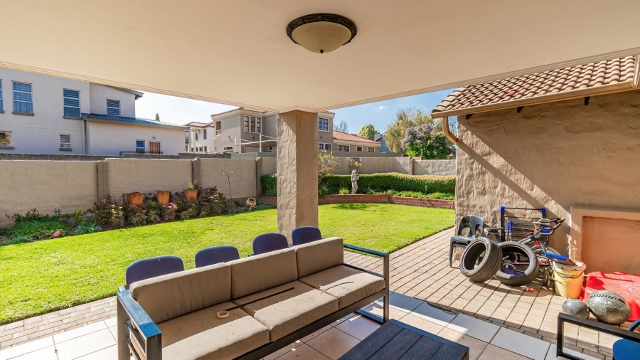 4 Bedroom Property for Sale in Amberfield Gauteng