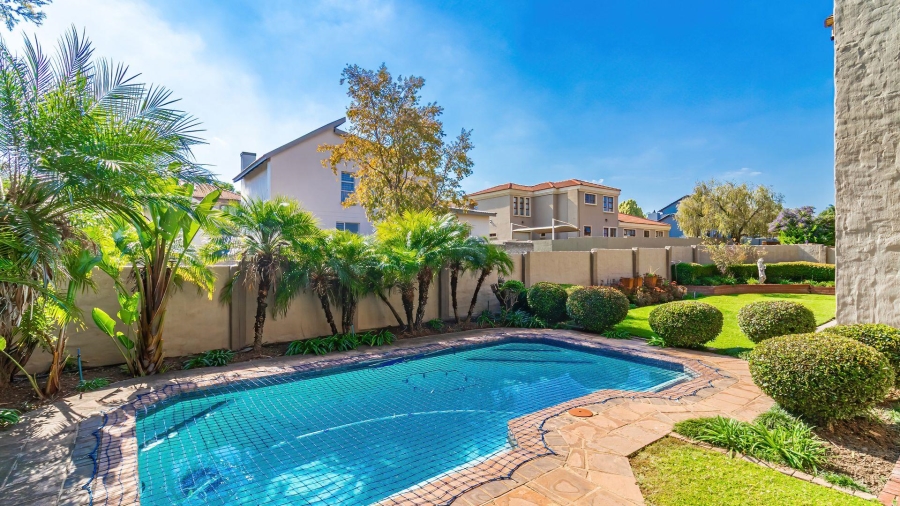 4 Bedroom Property for Sale in Amberfield Gauteng