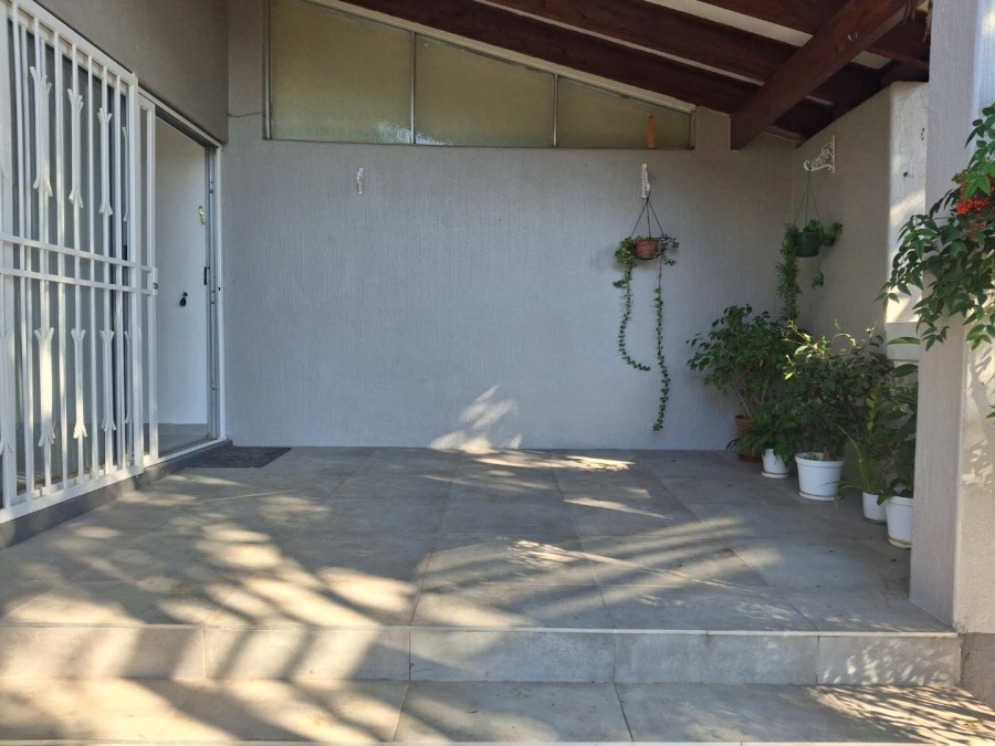 2 Bedroom Property for Sale in Sandown Gauteng