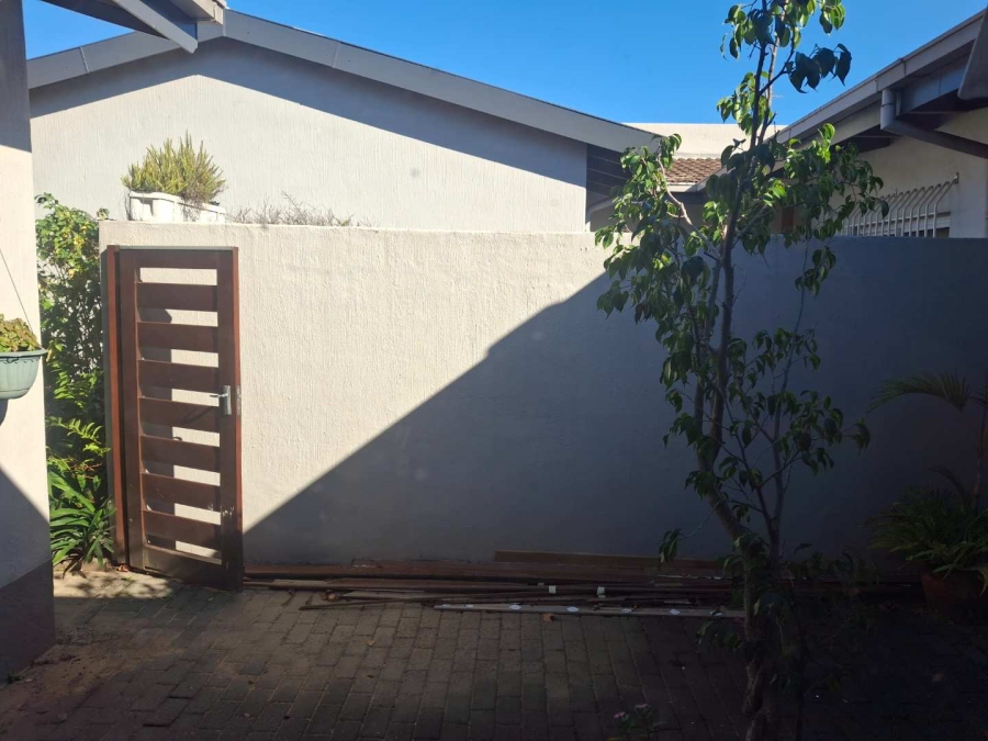 2 Bedroom Property for Sale in Sandown Gauteng