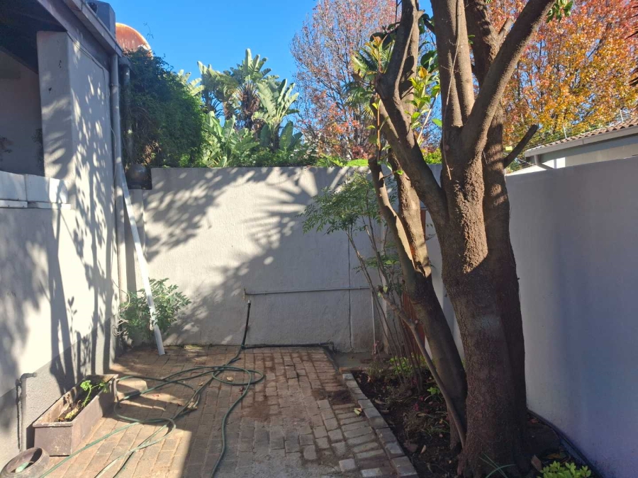 2 Bedroom Property for Sale in Sandown Gauteng